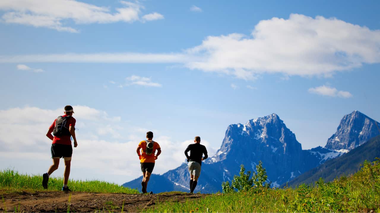 Reasons Your Knees Prefer Dirt To Pavement